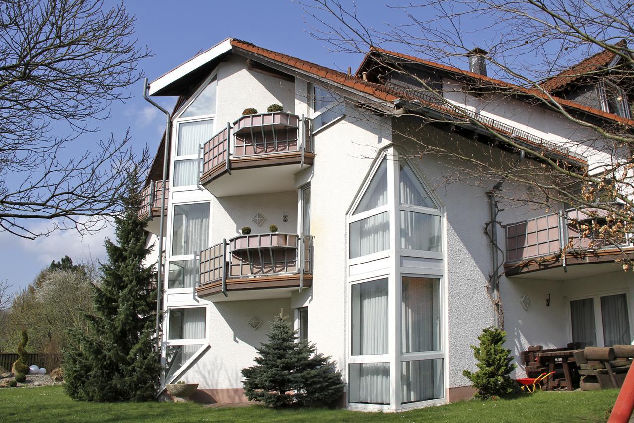 Hotel- Restaurant Zum Schwan Waldfischbach-Burgalben Exterior photo